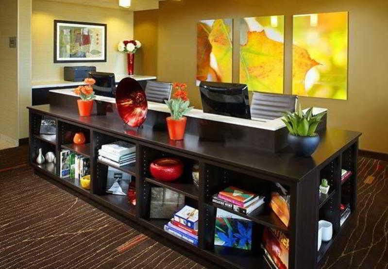 Отель Courtyard By Marriott Pittsburgh Washington Meadow Lands Экстерьер фото