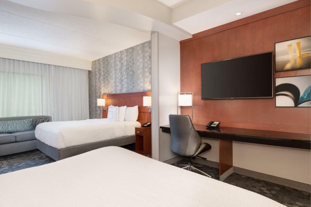 Отель Courtyard By Marriott Pittsburgh Washington Meadow Lands Экстерьер фото